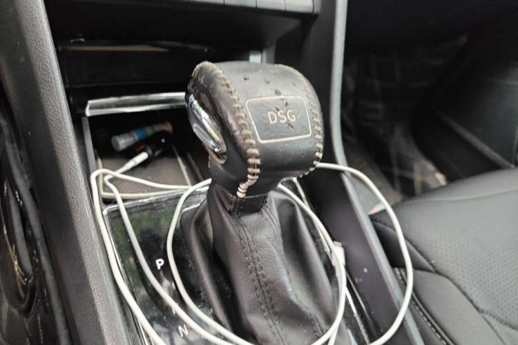 Used Skoda Kodiaq 2017 TSI330 7-Seater Two-Wheel-Drive Luxury Edition Gear Lever