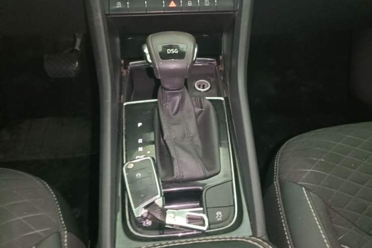 Used Skoda Kodiaq 2017 TSI330 5-seat Two-Wheel Drive Comfort Edition Gear Lever