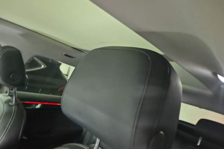 Used Skoda Kodiaq 2017 TSI380 7-Seater Four-Wheel-Drive Flagship Edition Headliner