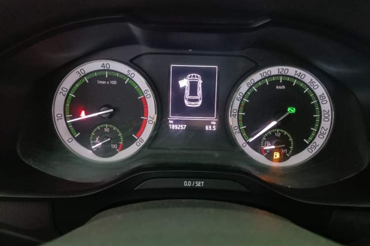 Used Skoda Kodiaq 2017 TSI330 5-seat Two-Wheel Drive Comfort Edition Instrument Cluster