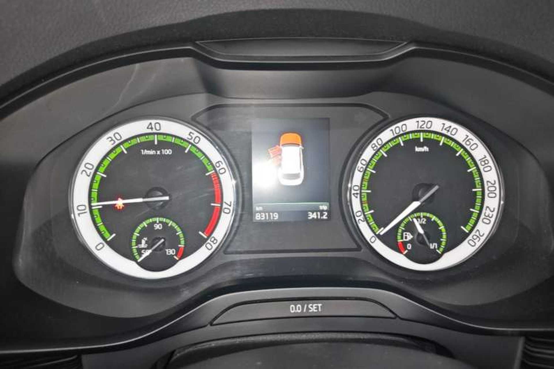 Used Skoda Kodiaq 2017 TSI330 7-Seater Two-Wheel-Drive Luxury Tech Edition Instrument Cluster