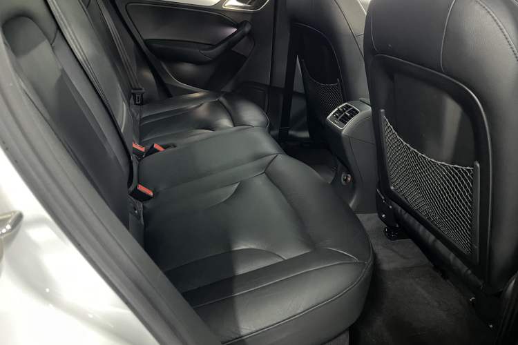 Used Skoda Kodiaq 2017 TSI380 7-Seater Four-Wheel-Drive Flagship Edition Interior 10