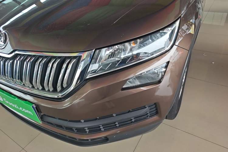 Used Skoda Kodiaq 2017 TSI330 5-seat Two-Wheel Drive Comfort Edition Left Front Headlight