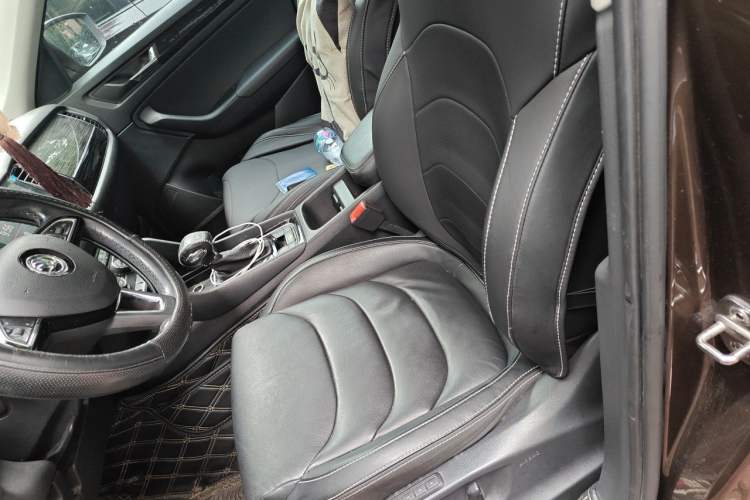 Used Skoda Kodiaq 2017 TSI330 7-Seater Two-Wheel-Drive Luxury Edition Left Front Seat