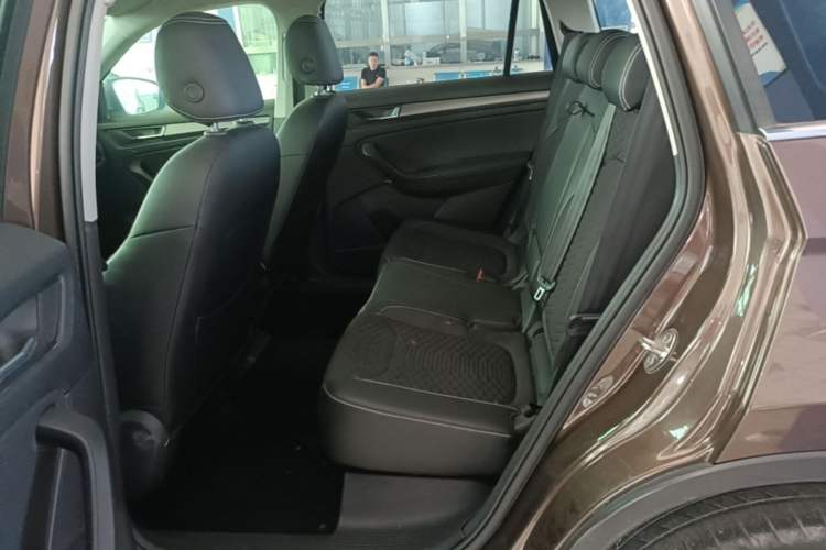 Used Skoda Kodiaq 2017 TSI330 5-seat Two-Wheel Drive Comfort Edition Left Rear Seat