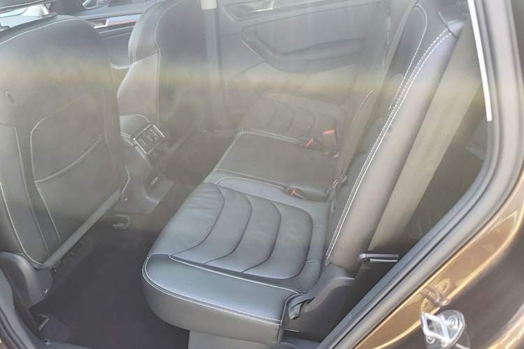 Used Skoda Kodiaq 2017 TSI330 7-Seater Two-Wheel-Drive Luxury Edition Left Rear Seat