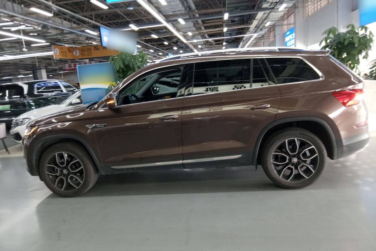 Used Skoda Kodiaq 2017 TSI330 7-Seater Two-Wheel-Drive Luxury Edition Left Side