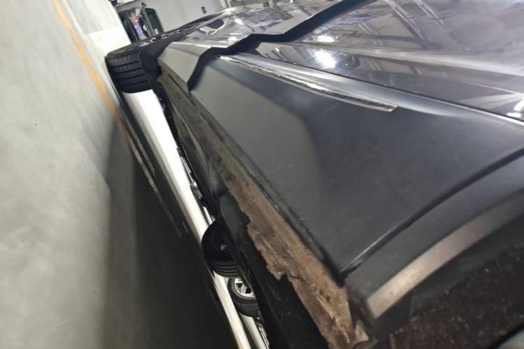 Used Skoda Kodiaq 2017 TSI380 7-Seater Four-Wheel-Drive Flagship Edition Left Side Sill