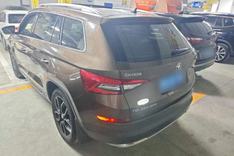 Used Skoda Kodiaq 2017 TSI380 7-Seater Four-Wheel-Drive Flagship Edition Rear Left 45 Deg