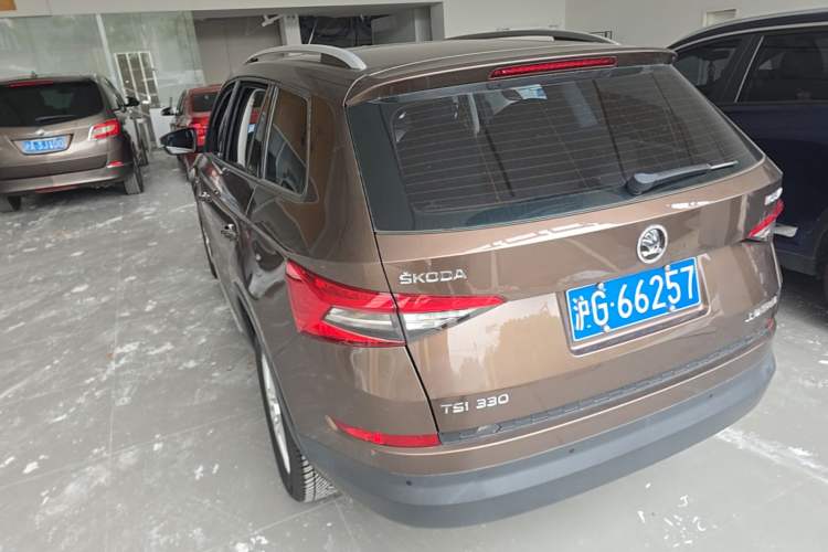 Used Skoda Kodiaq 2017 TSI330 5-Seat Two-Wheel Drive Luxury Edition Rear Left 45 Deg