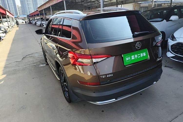 Used Skoda Kodiaq 2017 TSI330 7-Seater Two-Wheel-Drive Luxury Edition Rear Left 45 Deg