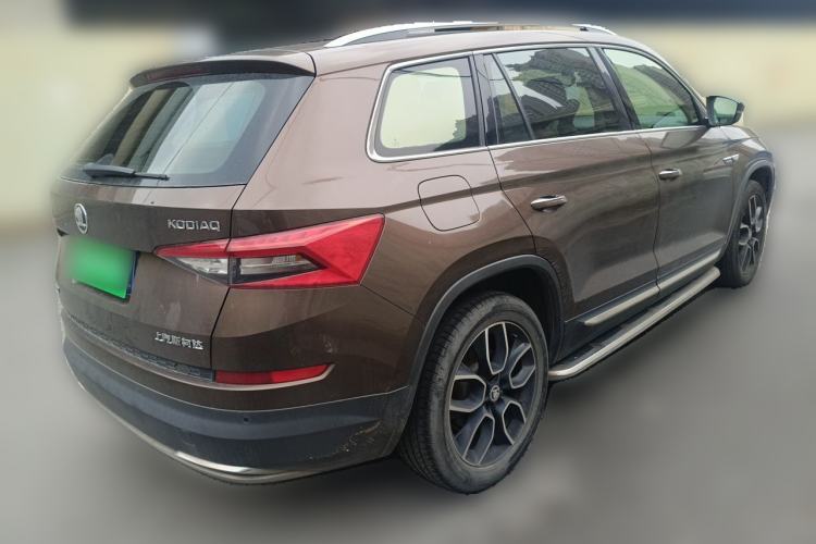 Used Skoda Kodiaq 2017 TSI330 7-Seater Two-Wheel-Drive Luxury Edition Rear Right 45 Deg