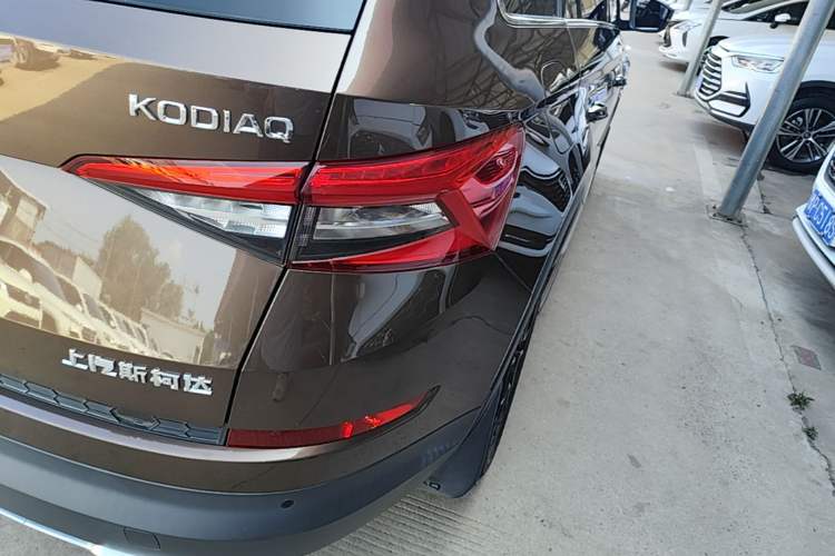 Used Skoda Kodiaq 2017 TSI330 7-Seater Two-Wheel-Drive Luxury Edition Right Rear Taillight