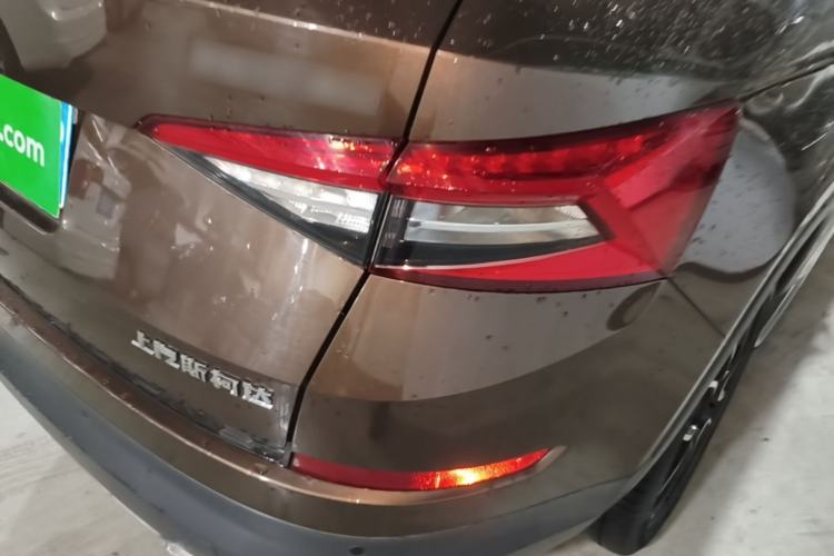 Used Skoda Kodiaq 2017 TSI330 7-Seater Two-Wheel-Drive Luxury Edition Right Rear Taillight