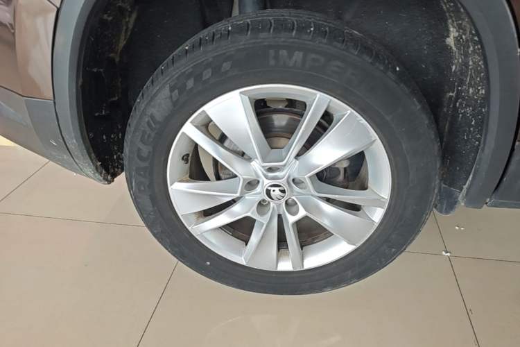 Used Skoda Kodiaq 2017 TSI330 5-seat Two-Wheel Drive Comfort Edition Right Rear Wheel Hub