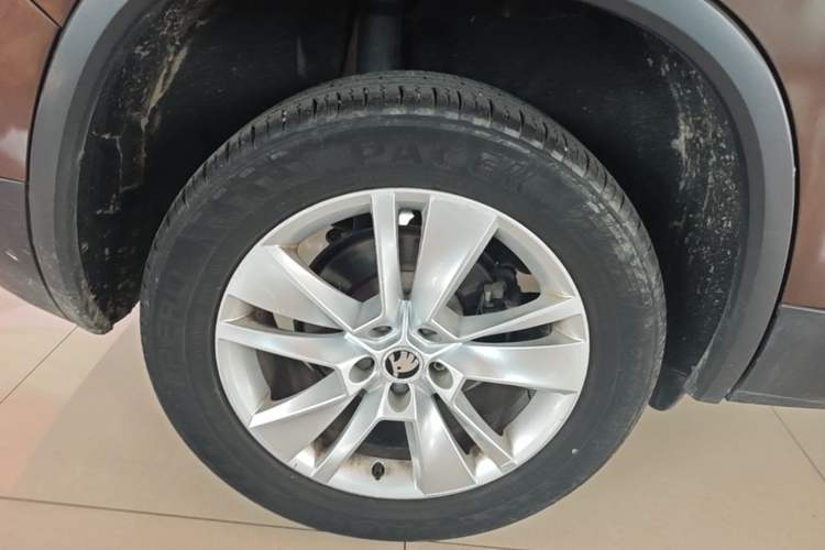 Used Skoda Kodiaq 2017 TSI330 5-seat Two-Wheel Drive Comfort Edition Right Rear Wheel Hub