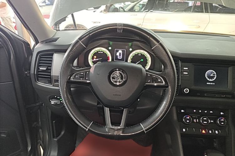 Used Skoda Kodiaq 2017 TSI330 5-Seat Two-Wheel Drive Luxury Edition Steering Wheel