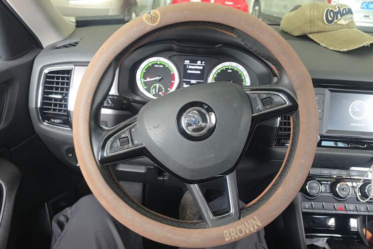 Used Skoda Kodiaq 2017 TSI330 5-Seat Two-Wheel Drive Luxury Edition Steering Wheel