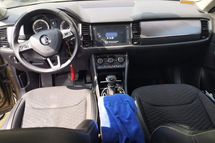 Used Skoda Kodiaq 2017 TSI330 5-seat Two-Wheel Drive Comfort Edition Center Console