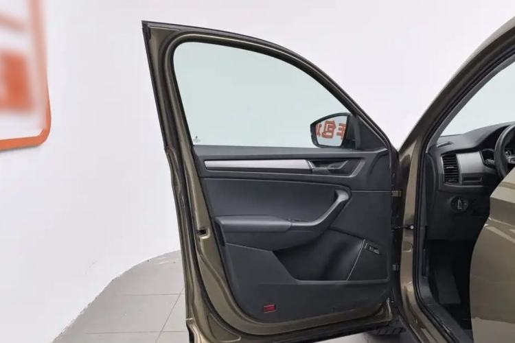 Used Skoda Kodiaq 2017 TSI330 5-Seat Two-Wheel Drive Luxury Edition Driver Seat