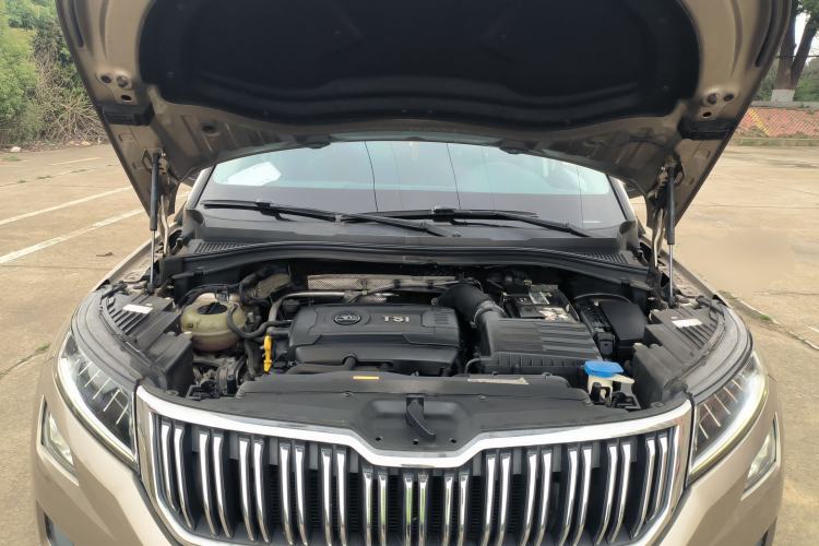 Used Skoda Kodiaq 2017 TSI330 5-seat Two-Wheel Drive Comfort Edition Engine Bay