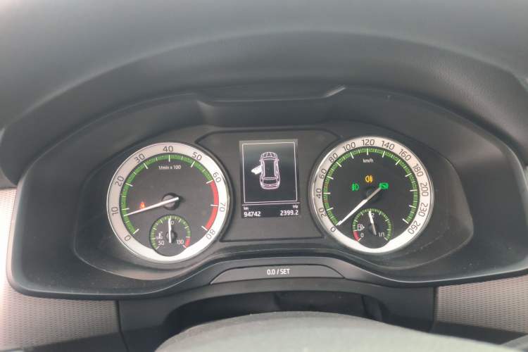 Used Skoda Kodiaq 2017 TSI330 5-seat Two-Wheel Drive Comfort Edition Instrument Cluster