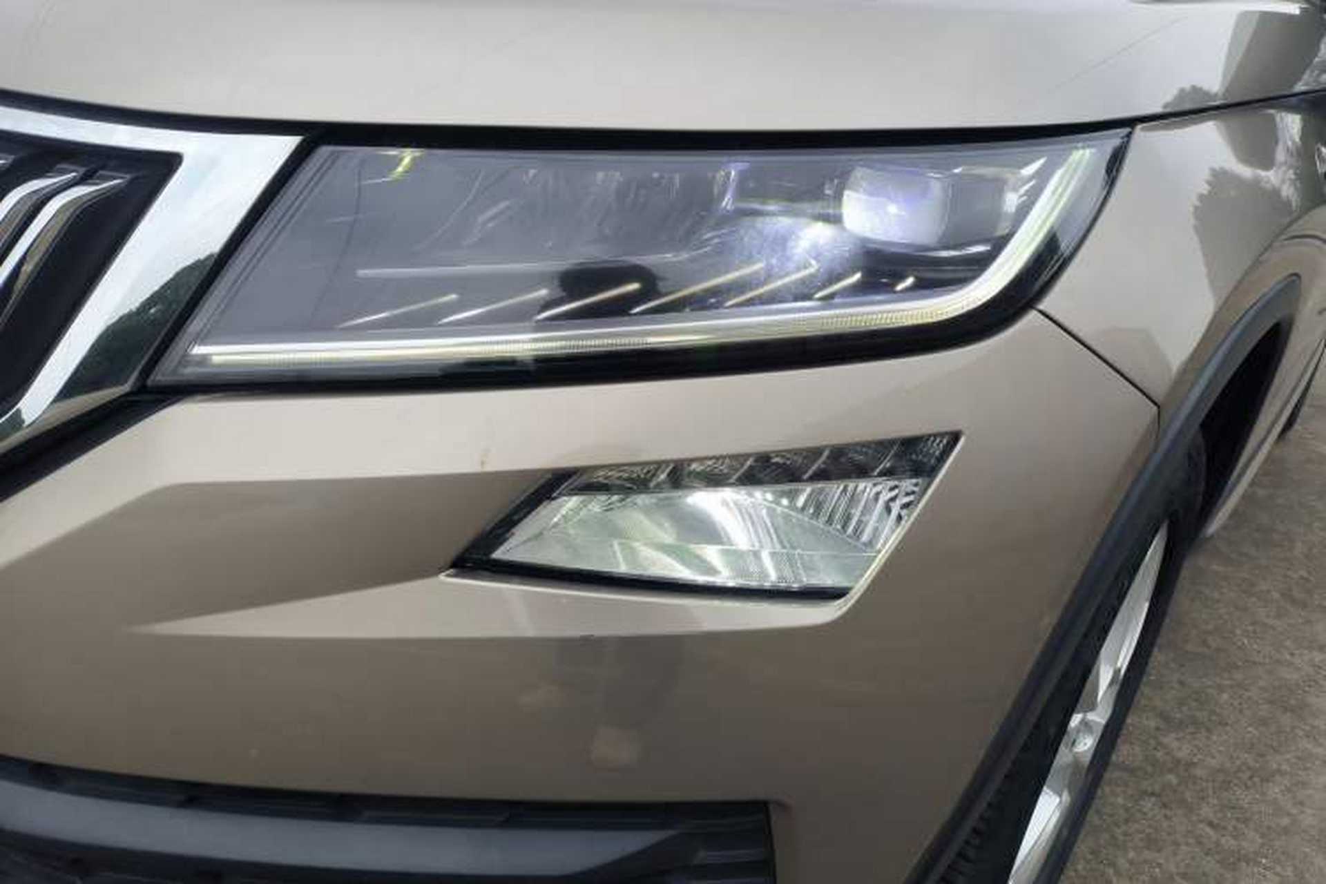 Used Skoda Kodiaq 2017 TSI330 5-seat Two-Wheel Drive Comfort Edition Left Front Headlight