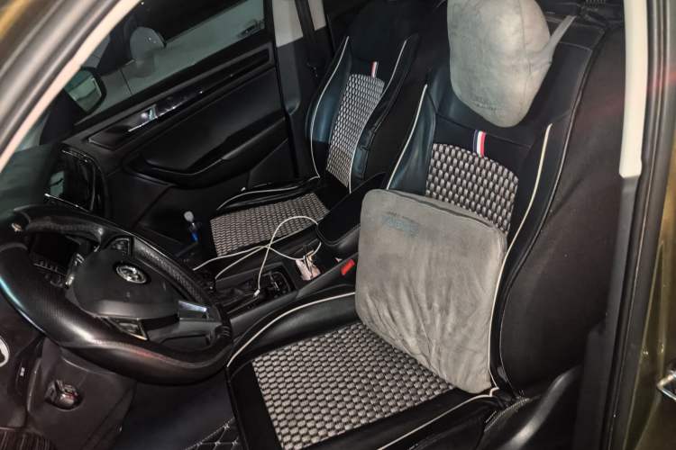 Used Skoda Kodiaq 2017 TSI330 7-Seater Two-Wheel-Drive Luxury Tech Edition Left Front Seat