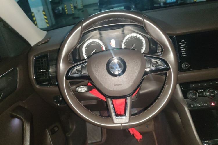 Used Skoda Kodiaq 2017 TSI380 7-Seater Four-Wheel-Drive Flagship Edition Steering Wheel