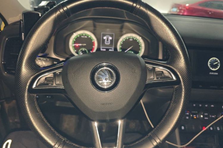 Used Skoda Kodiaq 2017 TSI330 5-Seat Two-Wheel Drive Luxury Edition Steering Wheel