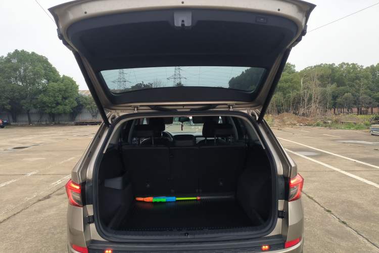 Used Skoda Kodiaq 2017 TSI330 5-seat Two-Wheel Drive Comfort Edition Trunk