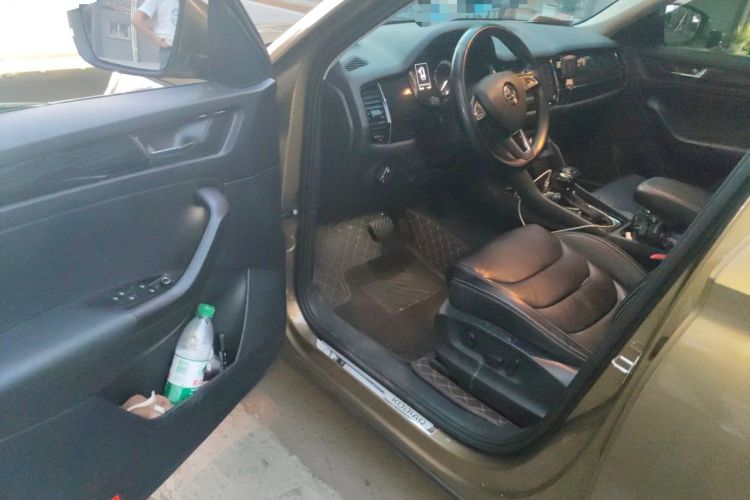 Used Skoda Kodiaq 2017 TSI330 7-Seater Two-Wheel-Drive Luxury Edition Driver Seat