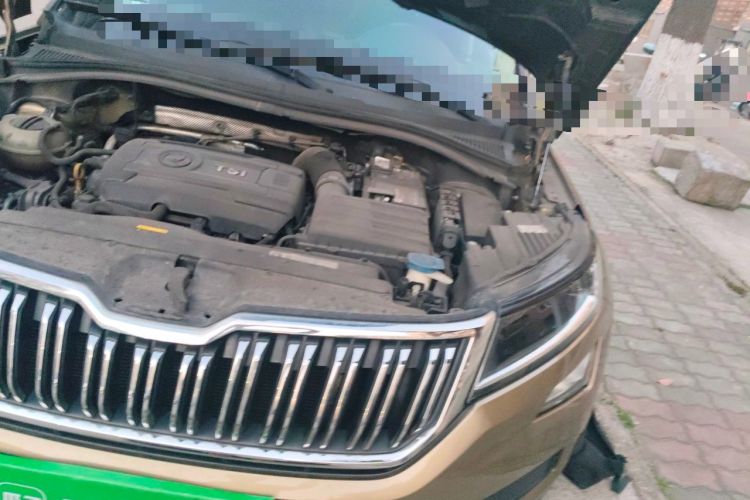 Used Skoda Kodiaq 2017 TSI330 7-Seater Two-Wheel-Drive Luxury Edition Engine Bay Left