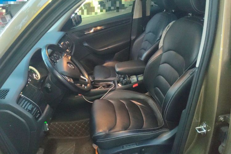 Used Skoda Kodiaq 2017 TSI330 7-Seater Two-Wheel-Drive Luxury Edition Left Front Seat