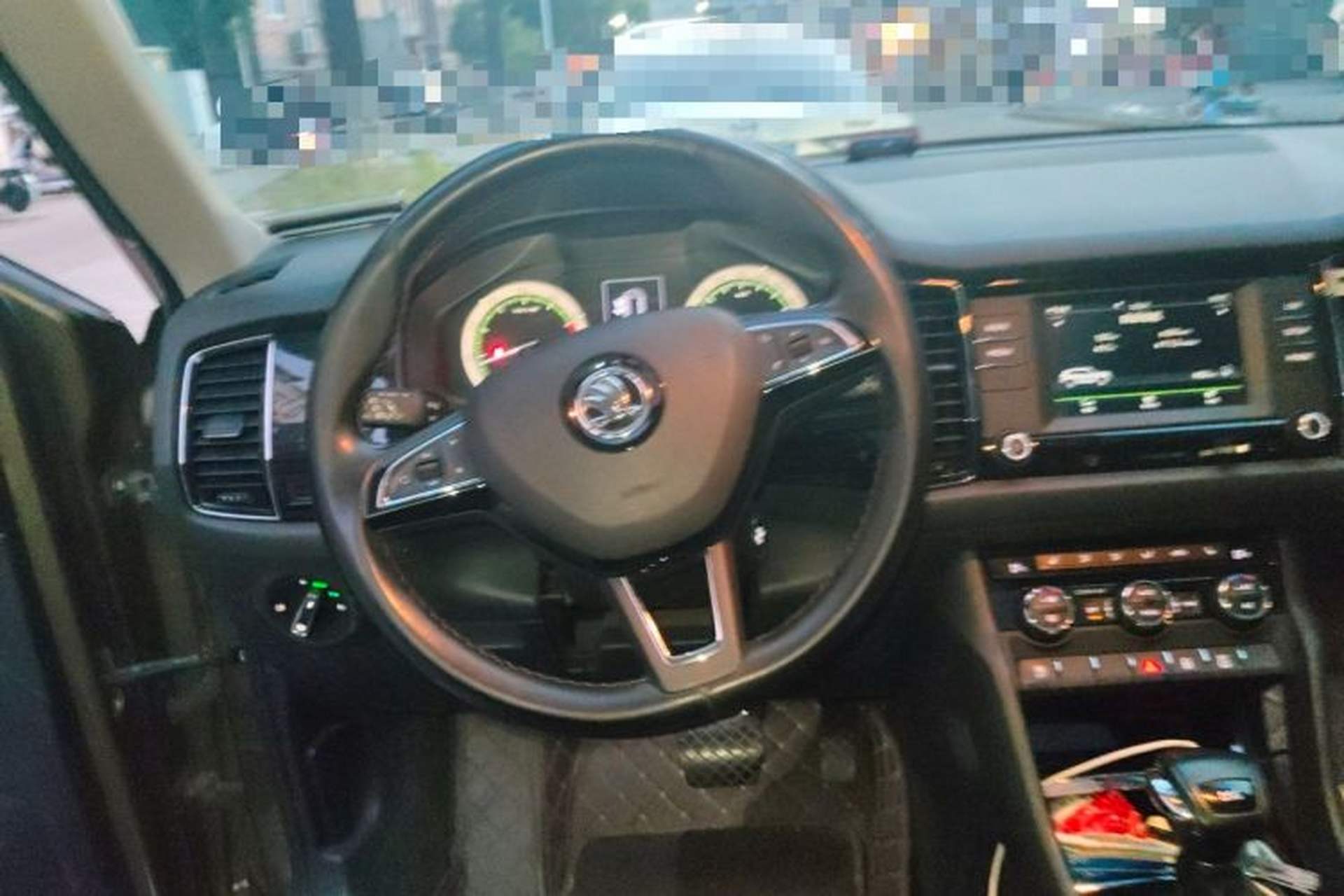 Used Skoda Kodiaq 2017 TSI330 7-Seater Two-Wheel-Drive Luxury Edition Steering Wheel