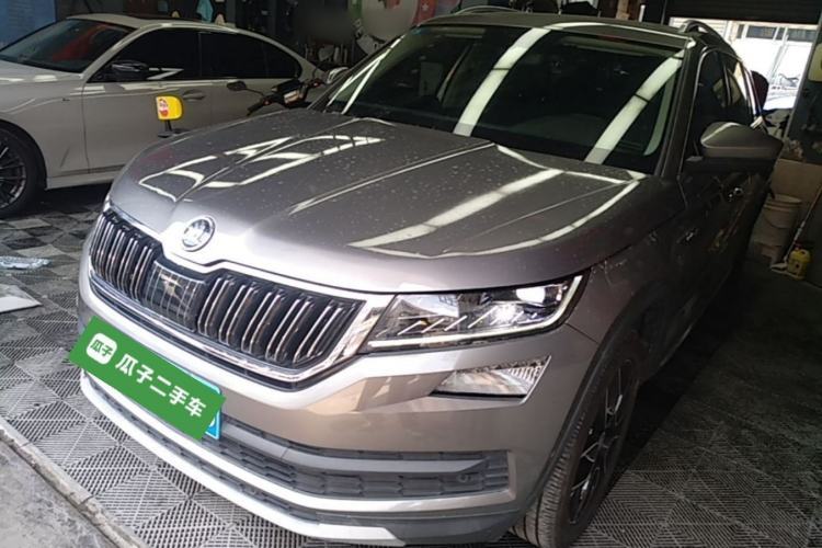 Skoda Kodiaq 2017 TSI380 7-Seater Four-Wheel-Drive Flagship Edition usado Guazi used car, China used car export, Used car for sale, Used  cars, Cheapest cars for sale