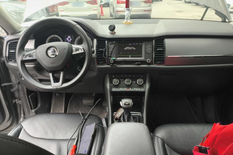 Used Skoda Kodiaq 2017 TSI330 5-seat Two-Wheel Drive Comfort Edition Center Console