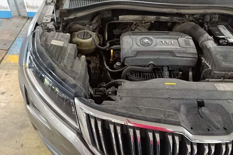 Used Skoda Kodiaq 2017 TSI330 7-Seater Two-Wheel-Drive Luxury Tech Edition Engine Bay Right