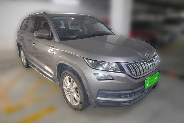 Used Skoda Kodiaq 2017 TSI330 5-Seat Two-Wheel Drive Luxury Edition Front Right 45 Deg