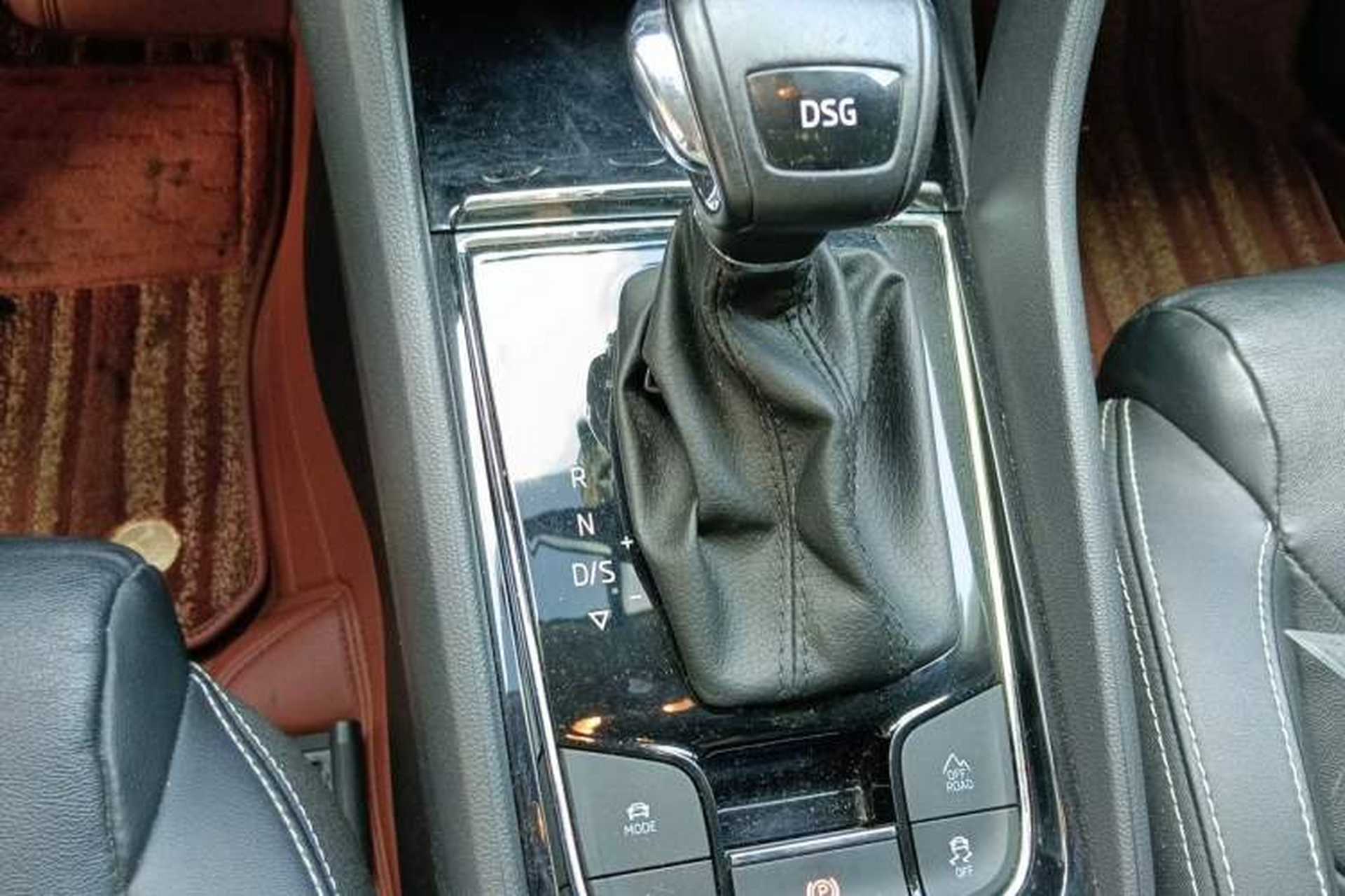 Used Skoda Kodiaq 2017 TSI380 7-Seater Four-Wheel-Drive Flagship Edition Gear Lever