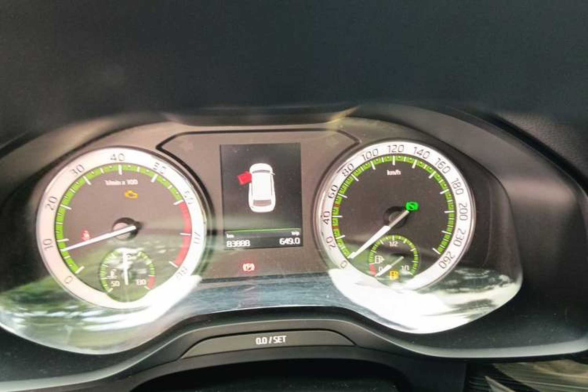 Used Skoda Kodiaq 2017 TSI380 7-Seater Four-Wheel-Drive Flagship Edition Instrument Cluster