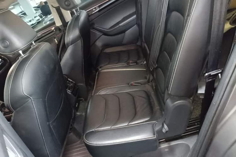 Used Skoda Kodiaq 2017 TSI330 7-Seater Two-Wheel-Drive Luxury Tech Edition Left Rear Seat