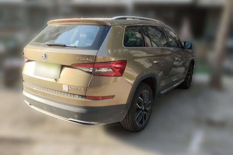 Used Skoda Kodiaq 2017 TSI380 7-Seater Four-Wheel-Drive Flagship Edition Rear Right 45 Deg