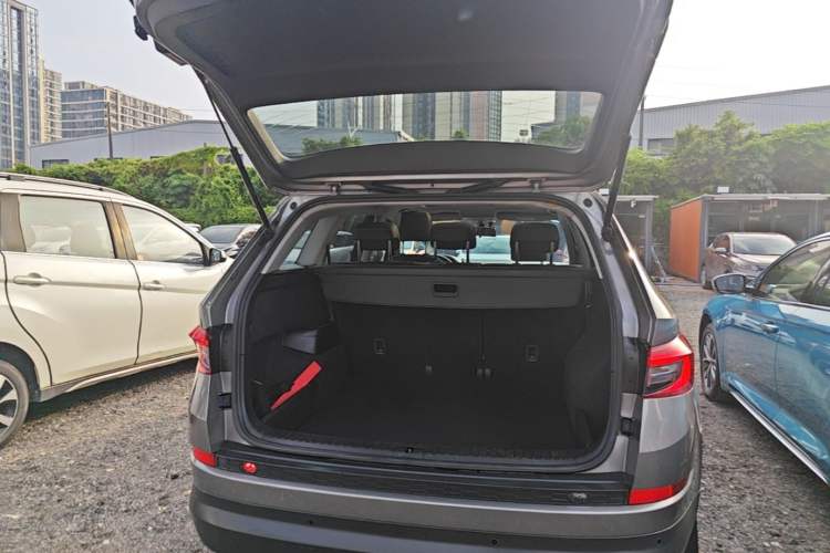 Used Skoda Kodiaq 2017 TSI330 5-seat Two-Wheel Drive Comfort Edition Trunk