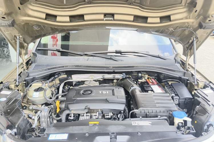 Used Skoda Kodiaq 2017 TSI330 5-seat Two-Wheel Drive Comfort Edition Engine Bay