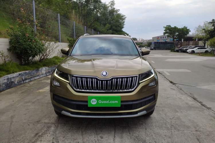 Used Skoda Kodiaq 2017 TSI330 7-Seater Two-Wheel-Drive Luxury Edition Exterior 1