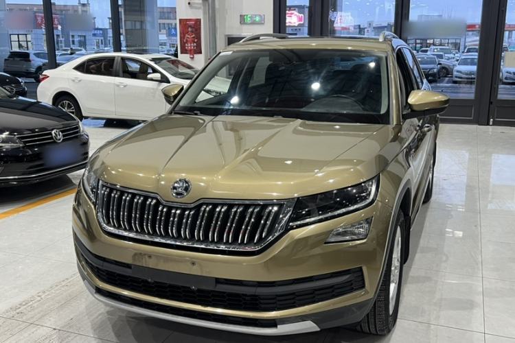 Used Skoda Kodiaq 2017 TSI330 7-Seater Two-Wheel-Drive Luxury Edition Exterior 3