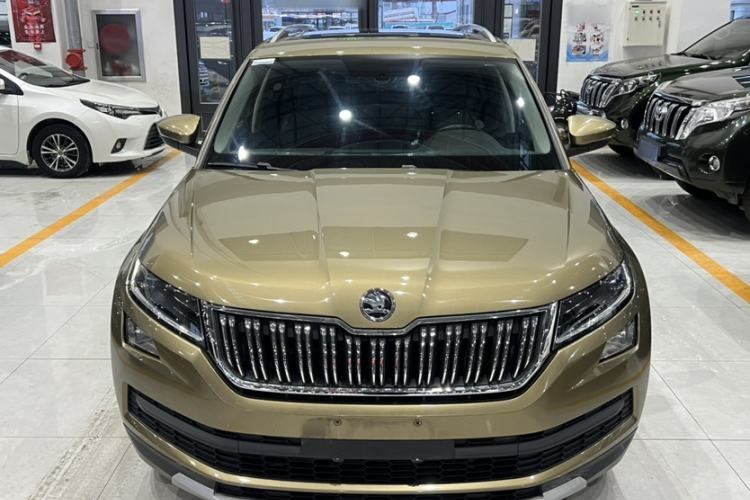 Used Skoda Kodiaq 2017 TSI330 7-Seater Two-Wheel-Drive Luxury Edition Exterior 5