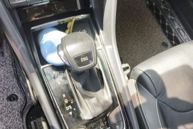 Used Skoda Kodiaq 2017 TSI330 7-Seater Two-Wheel-Drive Luxury Edition Gear Lever
