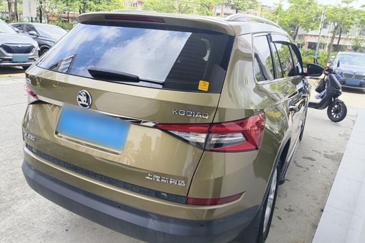 Used Skoda Kodiaq 2017 TSI330 5-seat Two-Wheel Drive Comfort Edition Rear Right 45 Deg